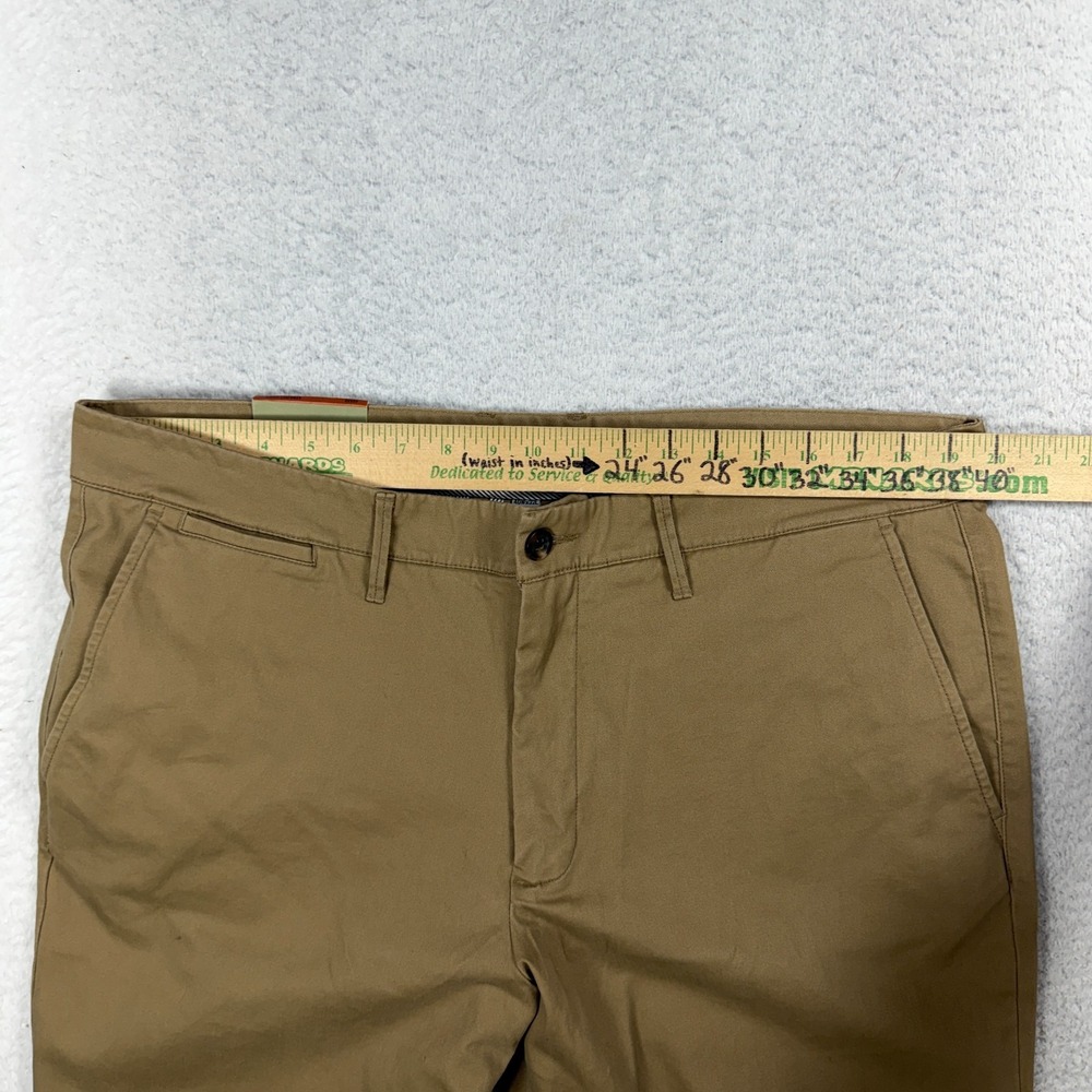 Goodfellow Pants Mens 40x32 (39x31) Hennepin Chino Athletic Khaki Straight NWT - Picture 3 of 11
